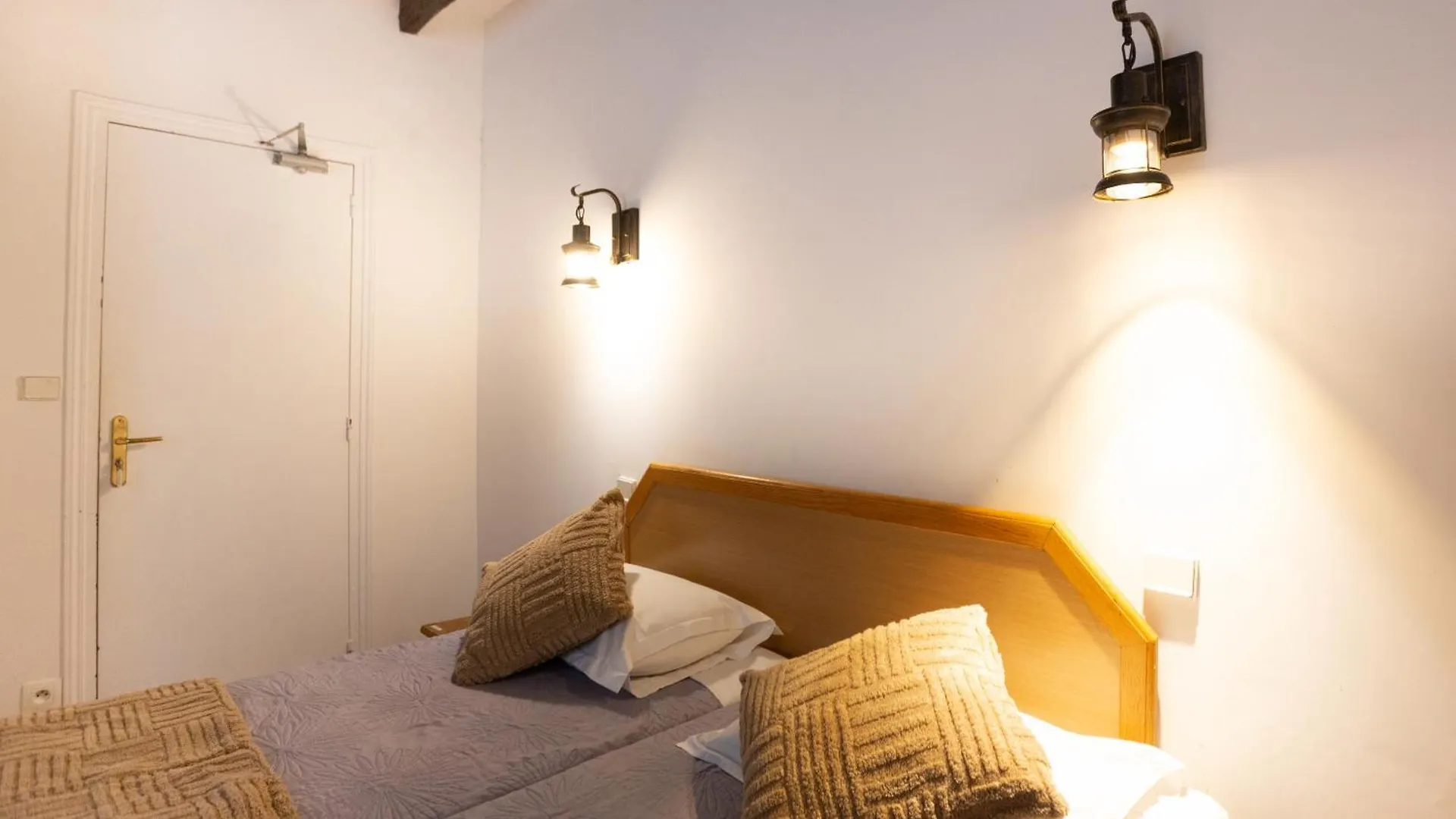 Hotel Leonard De Vinci II Paris
